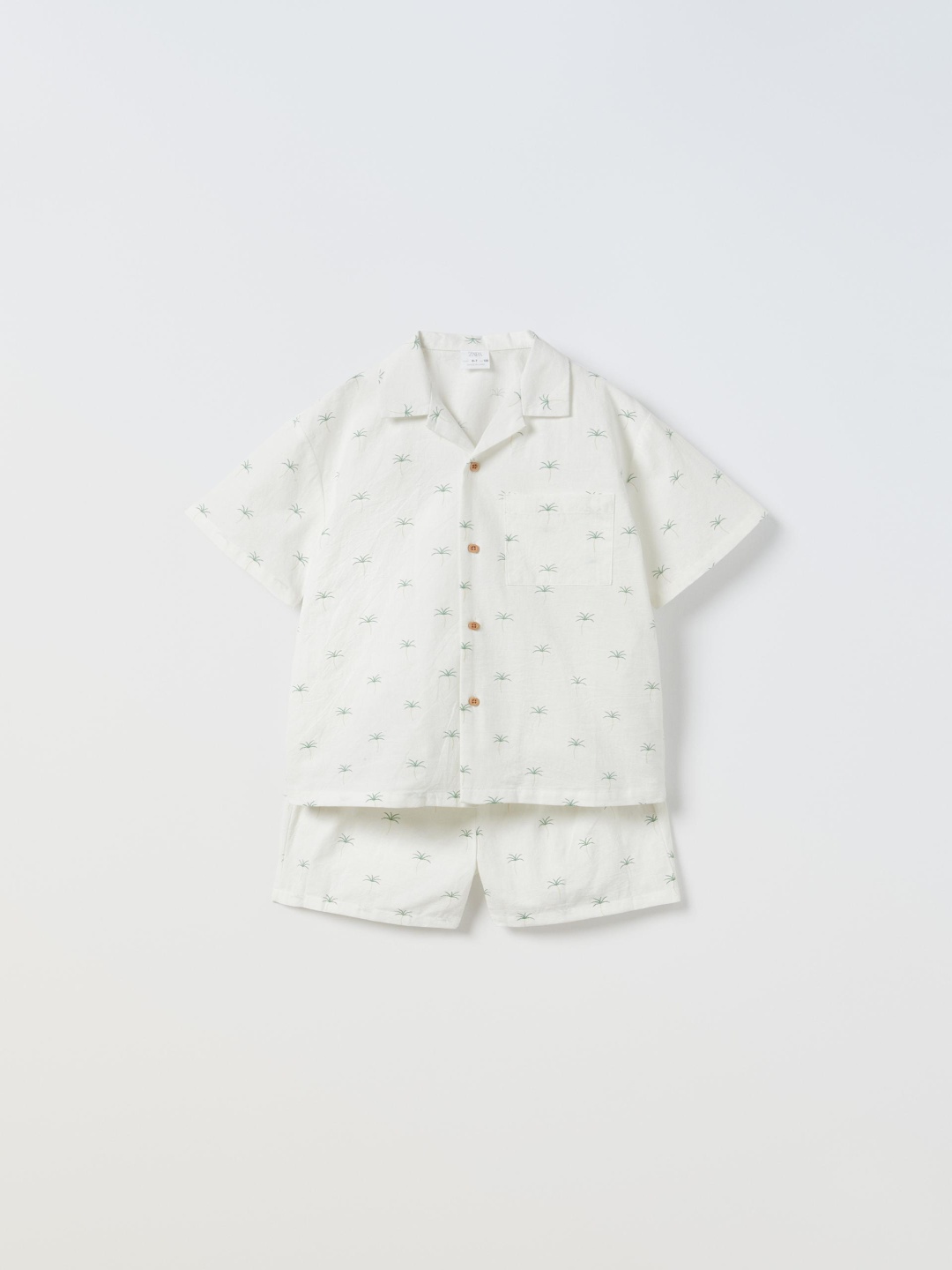 

ZARA Unisex White Shirts