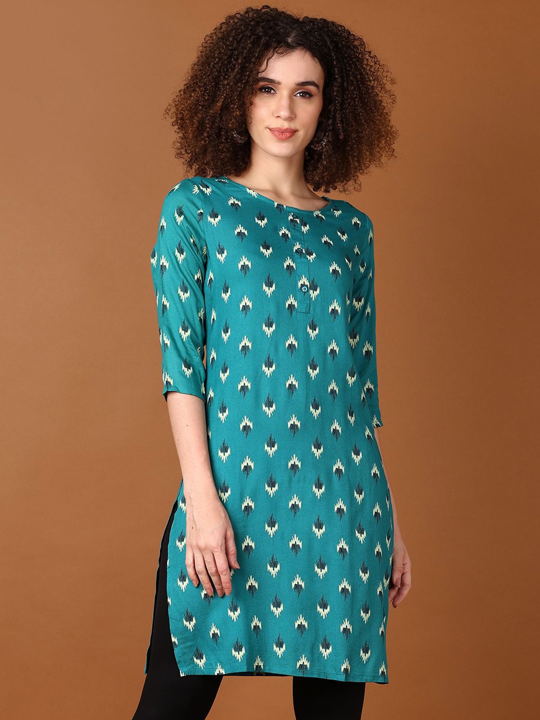 

V-Mart Round Neck Abstract Ikat Printed Straight Kurta, Teal