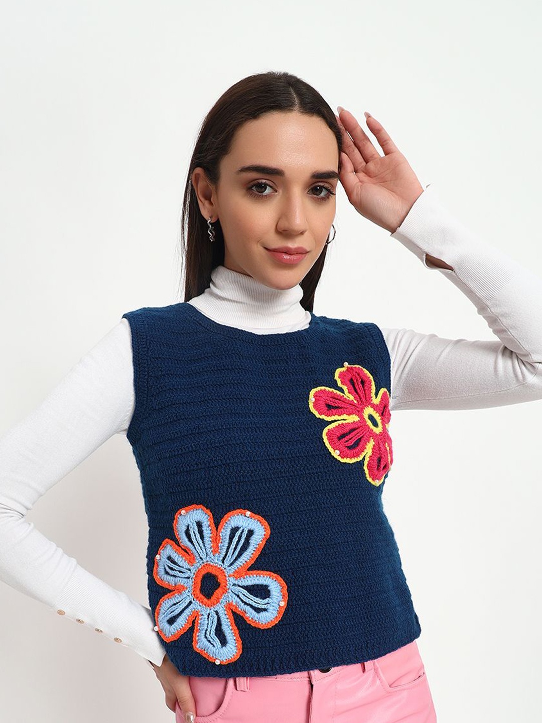 

Sugercandy Women Embroidered Woollen Pullover, Navy blue