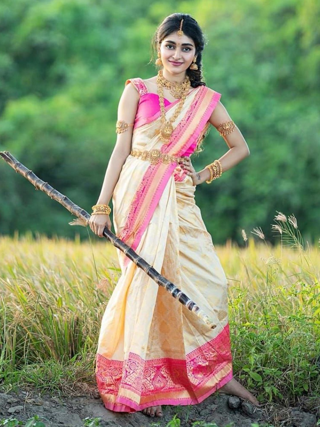 

KALINI Woven Design Zari Pure Silk Kanjeevaram Saree, Cream