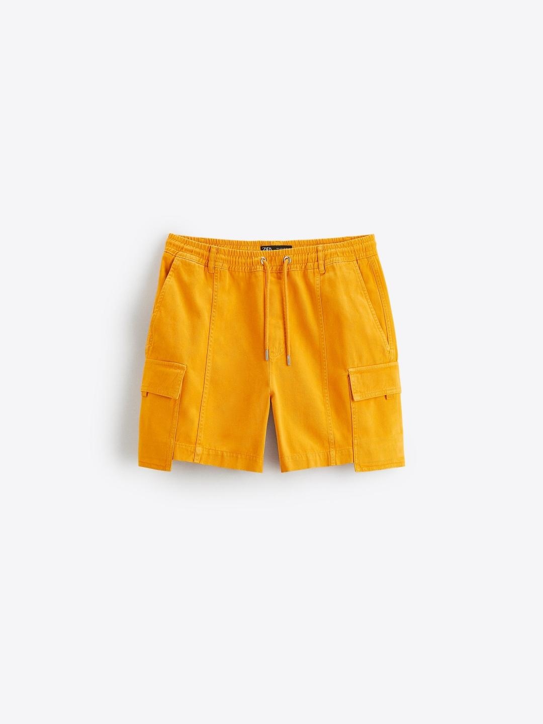 

ZARA Men Orange Shorts