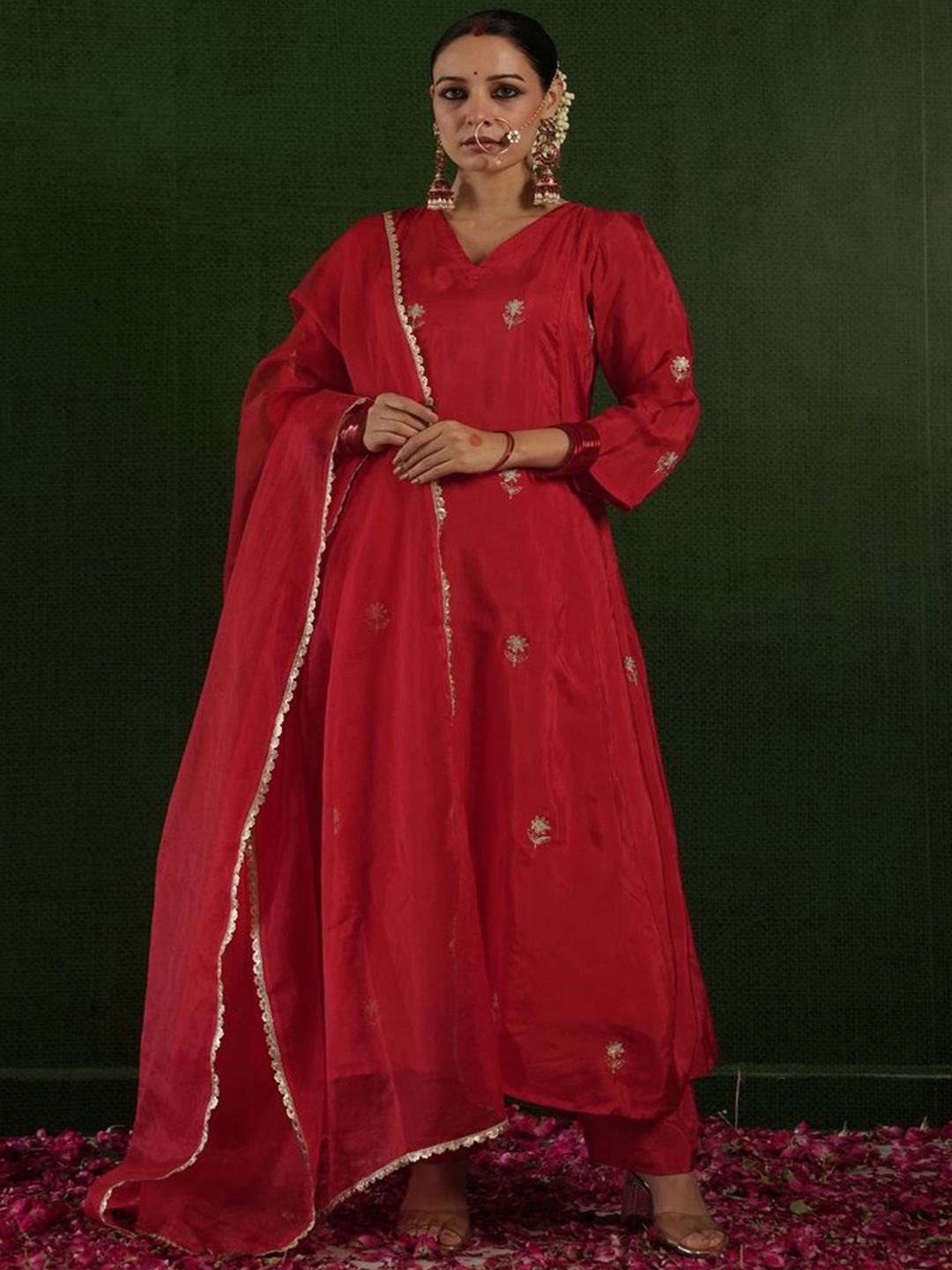 

OneWe Floral Embroidered Aari Work Pure Silk Kurta With Trousers & Dupatta, Red