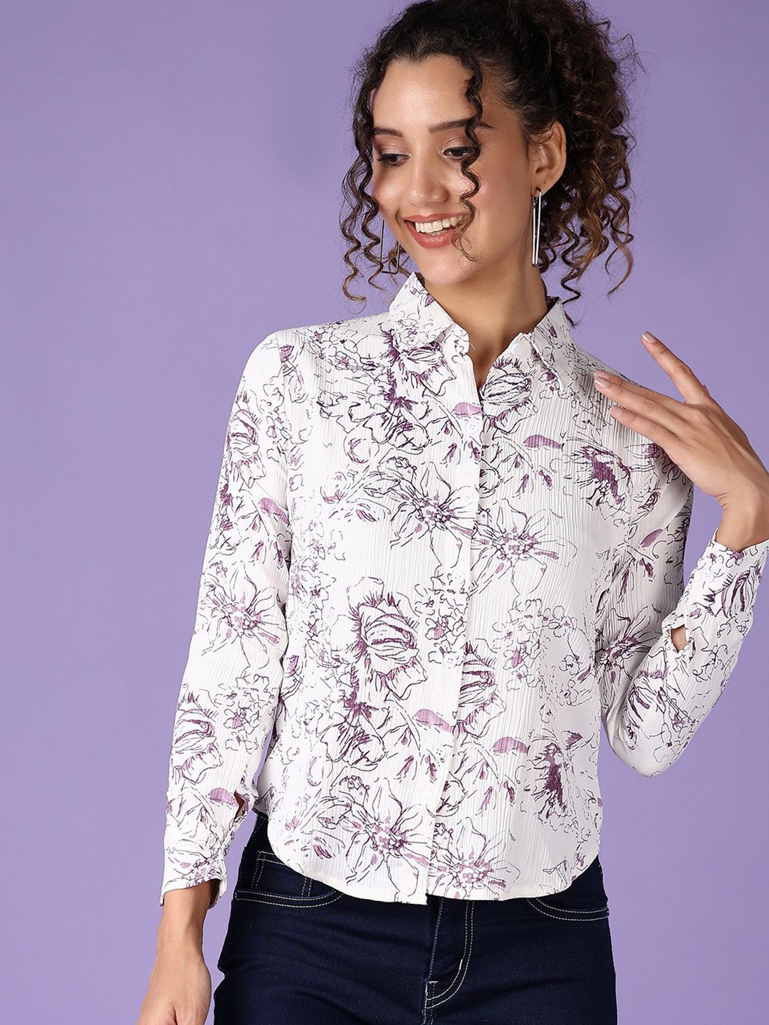 

V-Mart Women Spread Collar Floral Printed Cotton Casual Shirt, White
