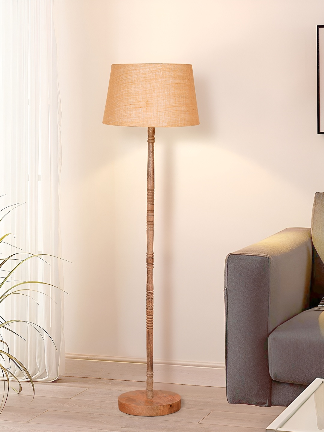 

Homesake Beige Wood Contemporary Frusturical Shaped Table Lamp with Bulb