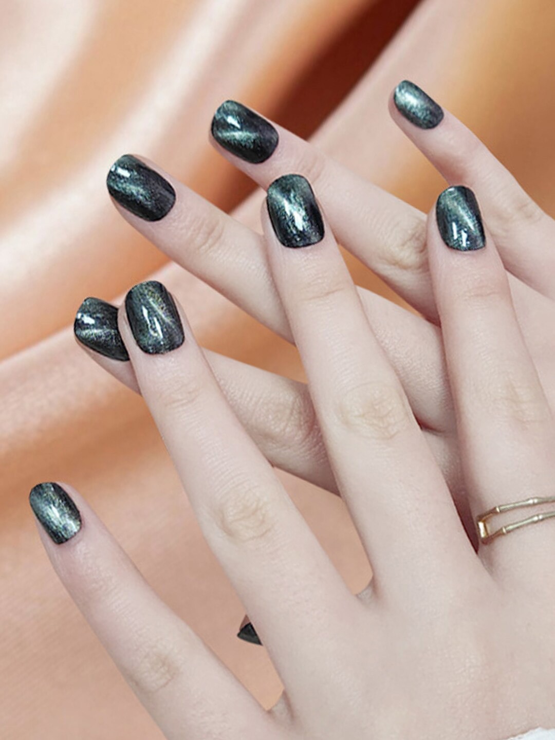 

Secret Lives 24 Pieces Glossy Soft Square Cat's Eye Fake Nails, Black