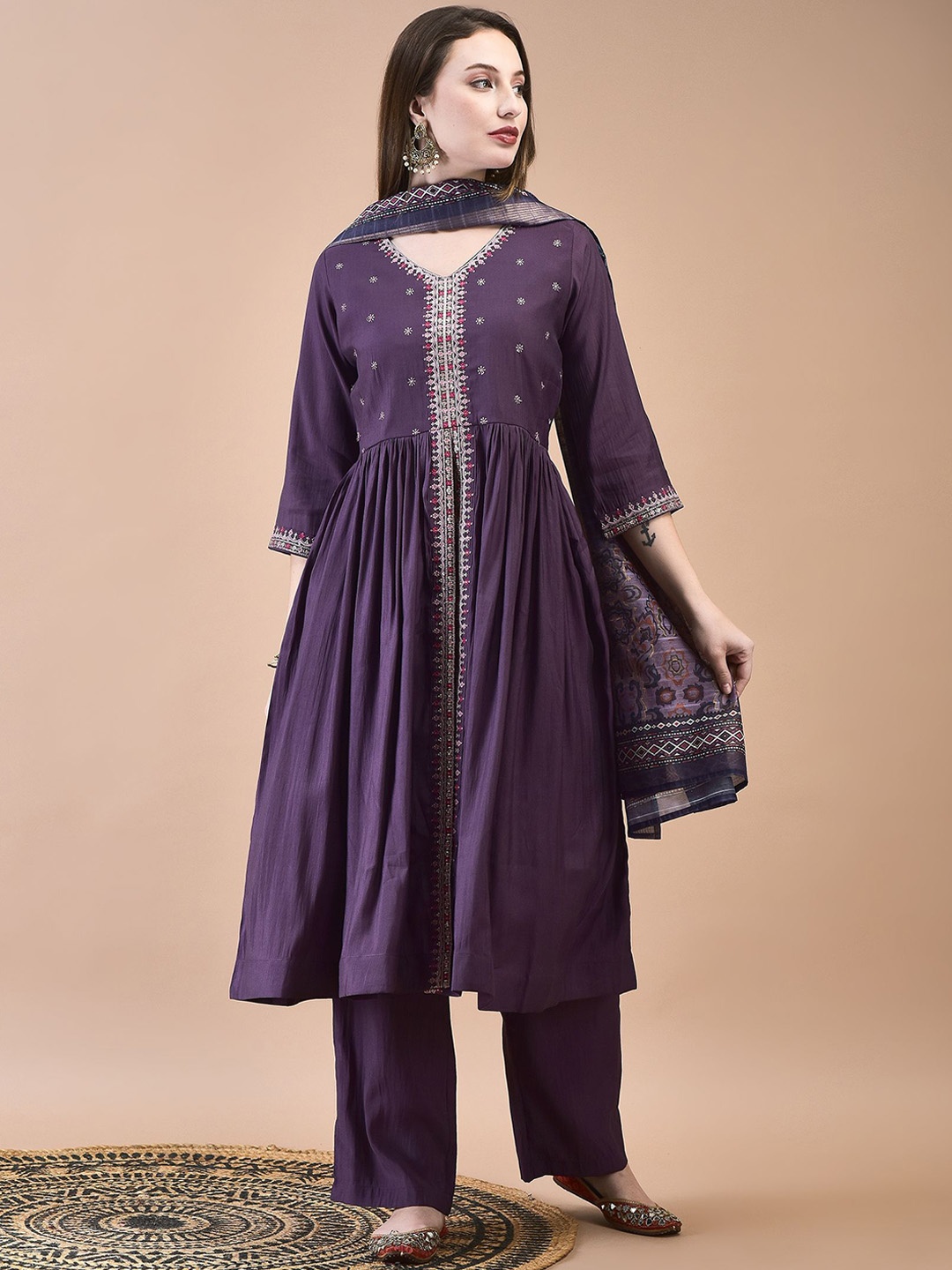 

Shree Floral Embroidered V-Neck Regular Liva Kurta With Trouser With Dupatta, Mauve