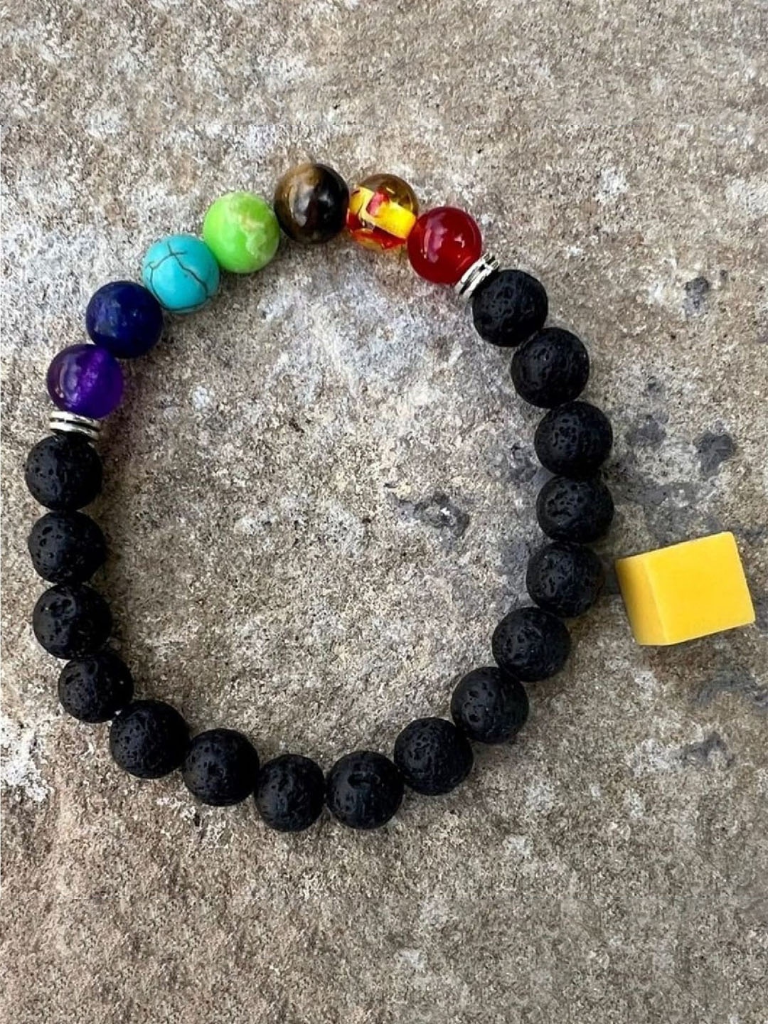 

RUHI COLLECTION Men Wood Onyx Beaded Wraparound ealing 7 Chakras Energy Bracelet, Black