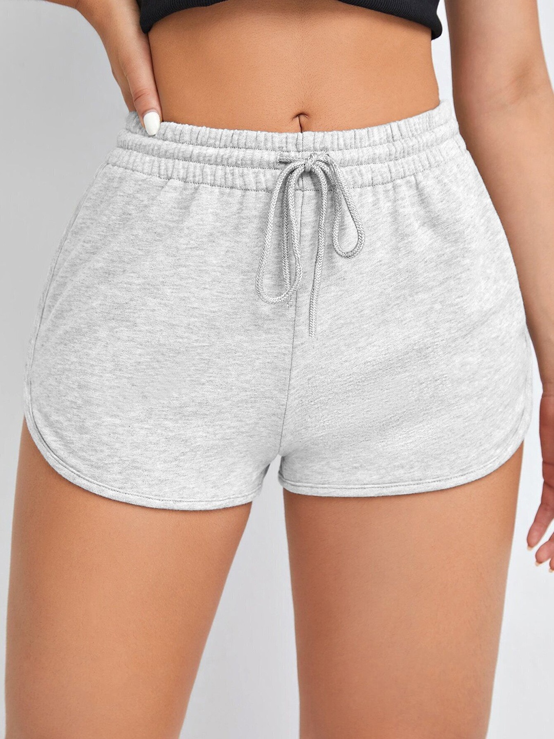 

Stylecast X Slyck Solid Pattern High-Rise Regular Fit Shorts, Grey