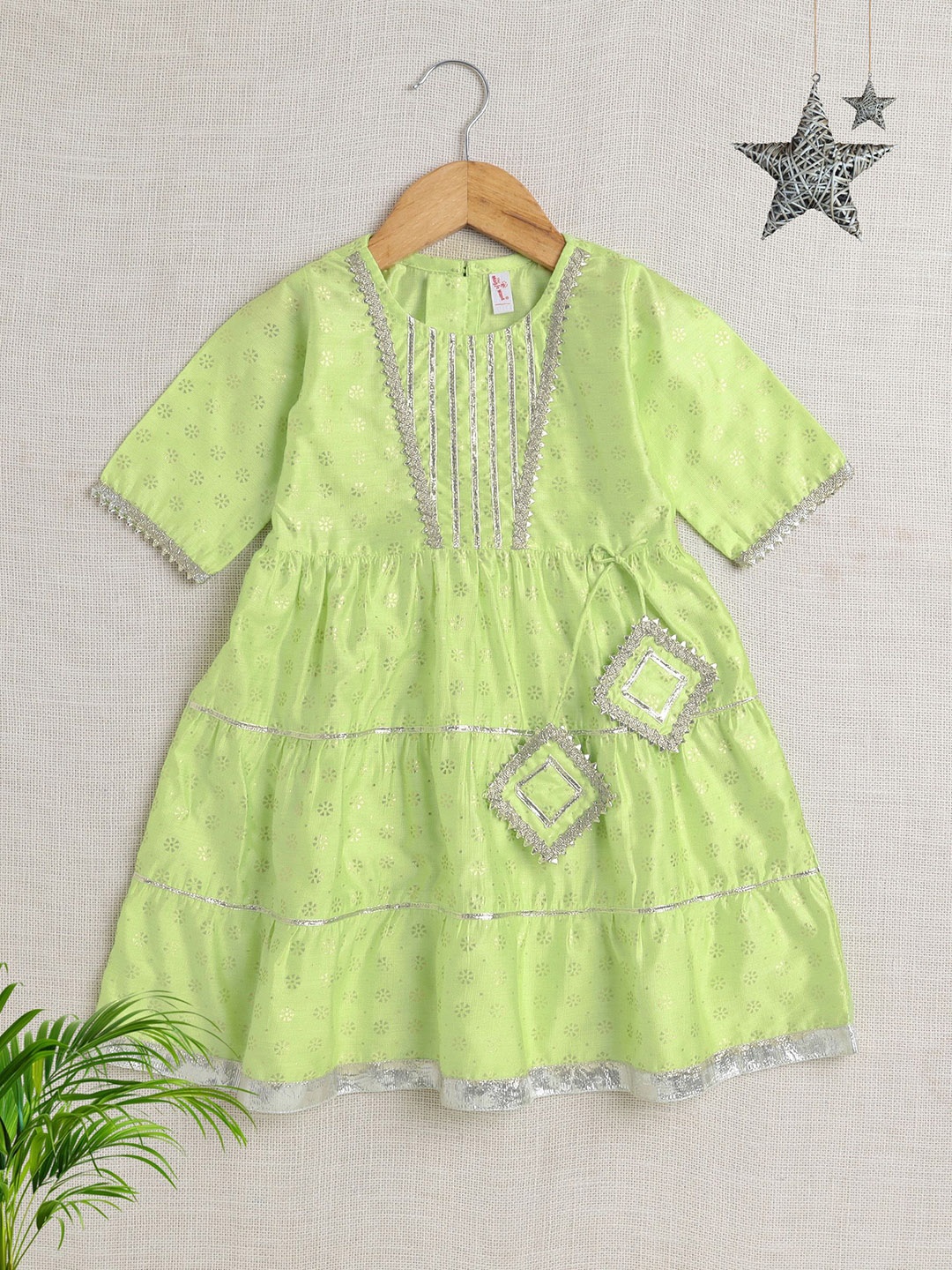 

The Magic Wand Girls Round Neck Embroidered A-Line Knee-Length Ethnic Dresses, Green