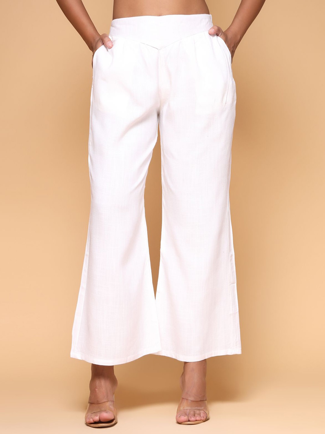 

KATLINE Women Relaxed Straight Leg Regular Trousers, White