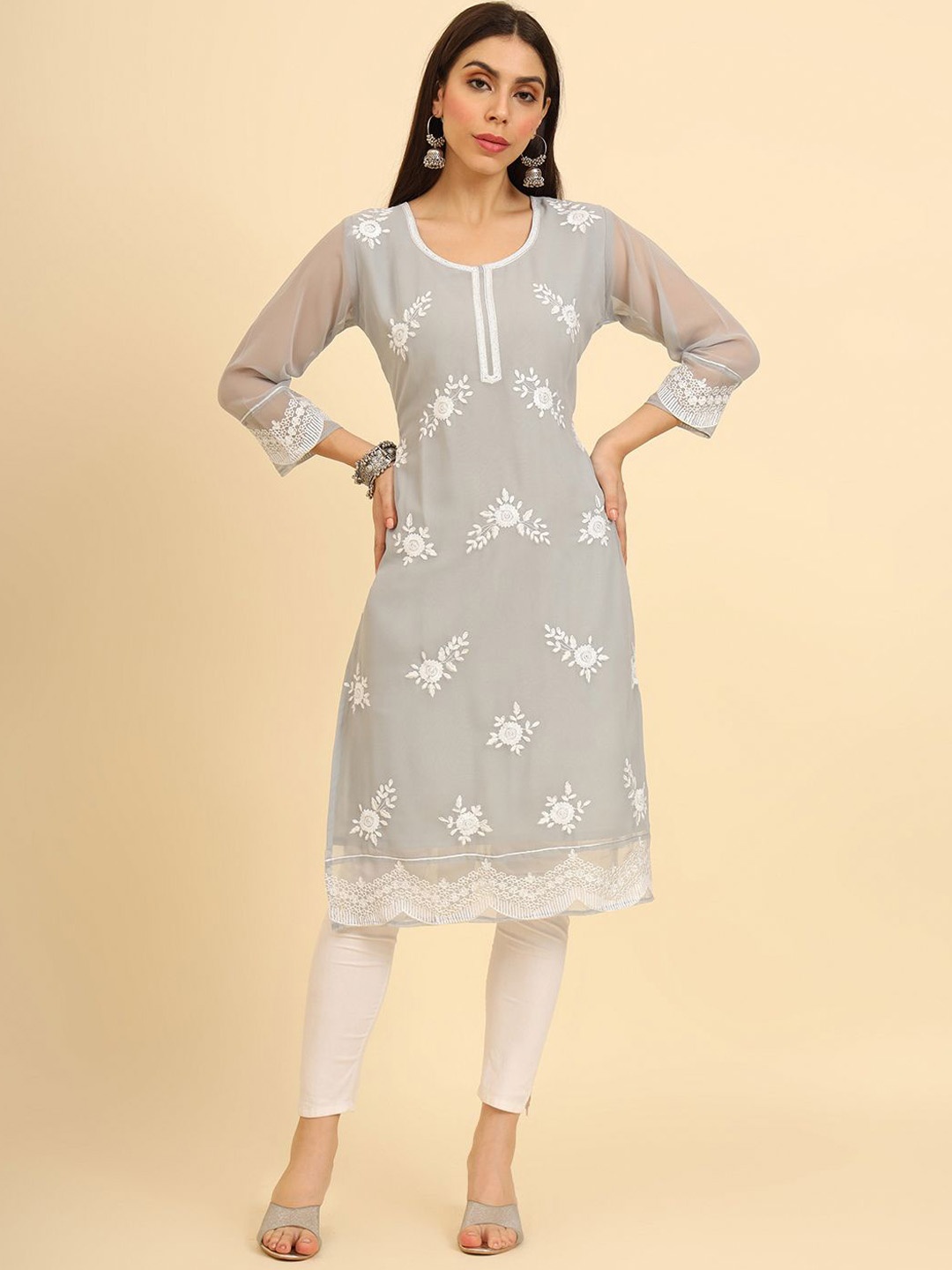 

HERE&NOW Grey Floral Embroidered Thread Work Georgette Straight Kurta