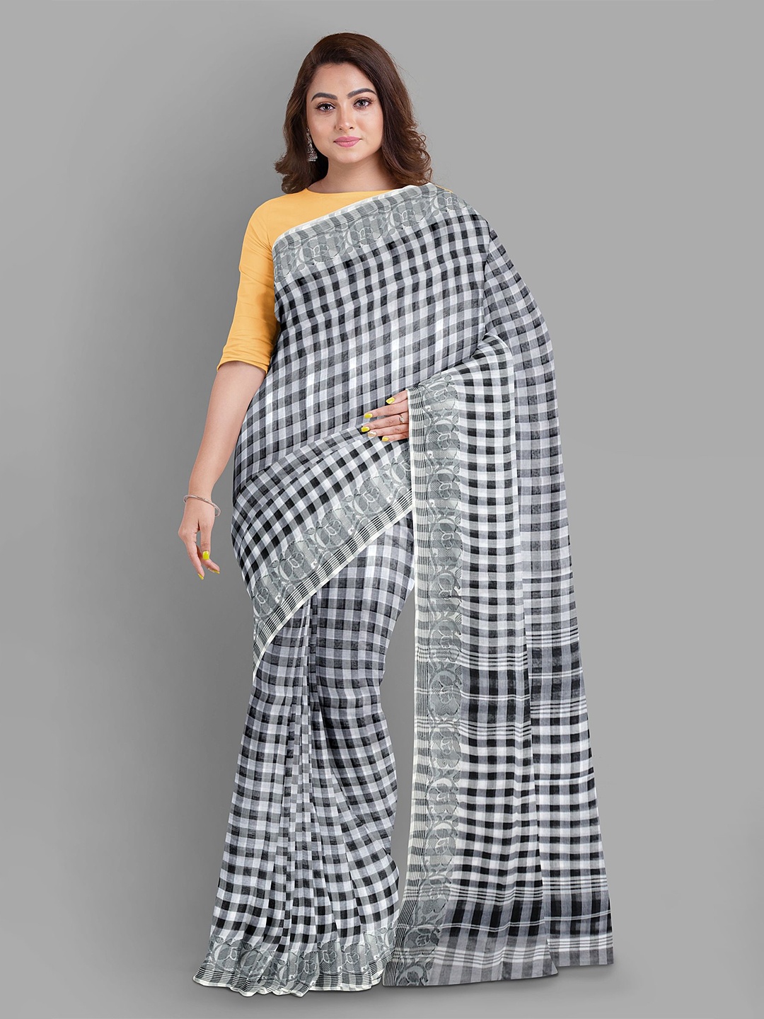 

The Chennai Silks Checked Pure Cotton Taant Saree, Black