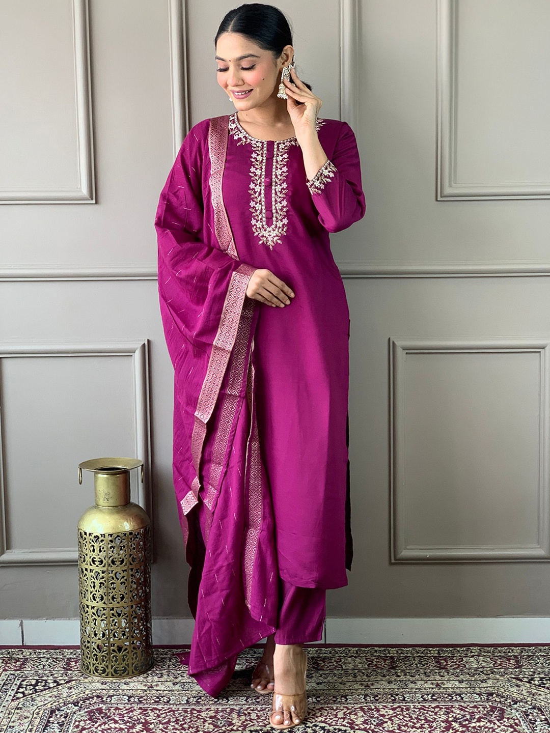 

BLACK SCISSOR Floral Embroidered Chanderi Silk Straight Kurta With Trousers & Dupatta, Burgundy