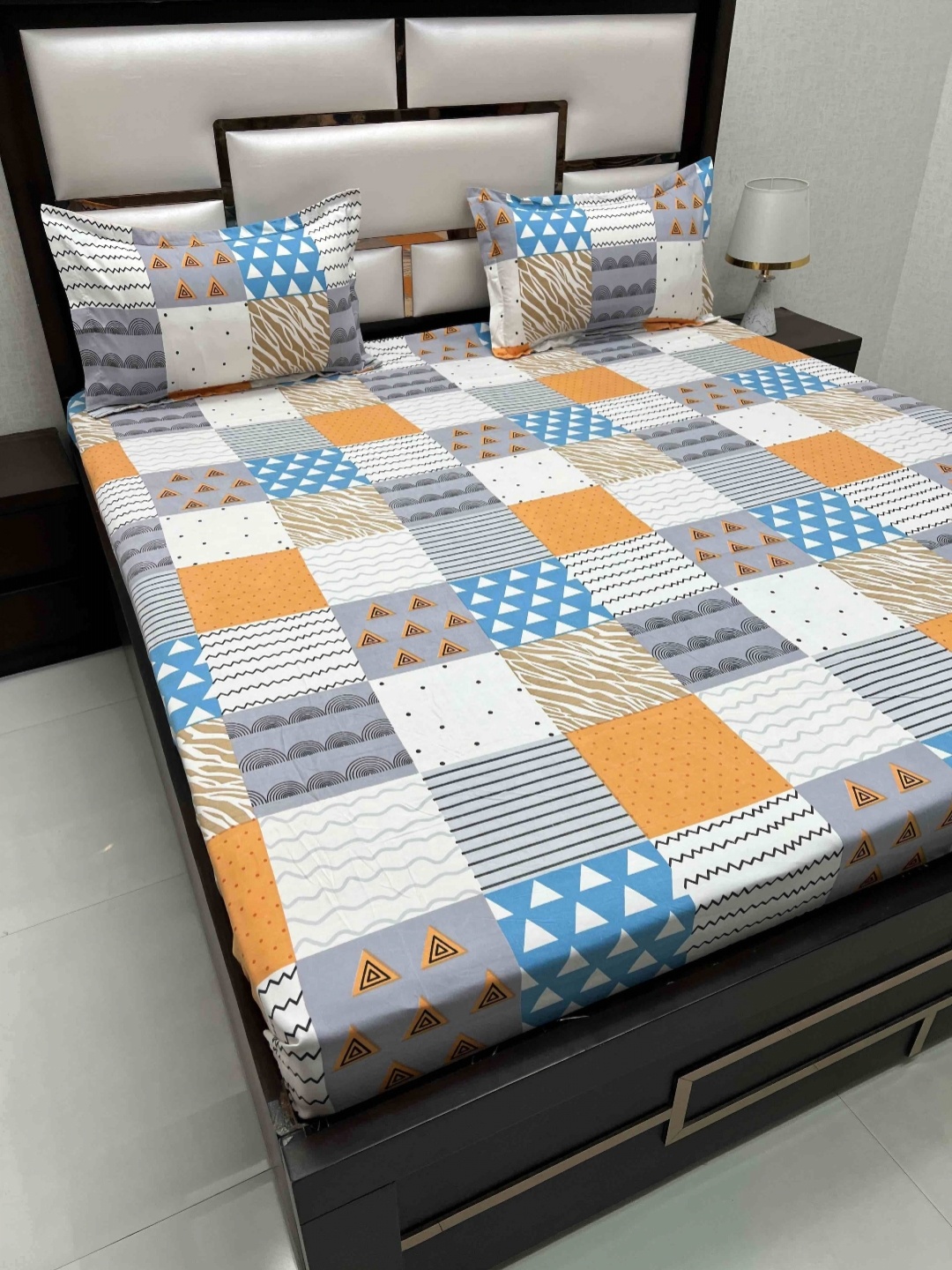 

Pure Decor King Size Double Bed Bedsheet With 2 Pillow Covers 2.74m X 2.74m, Grey