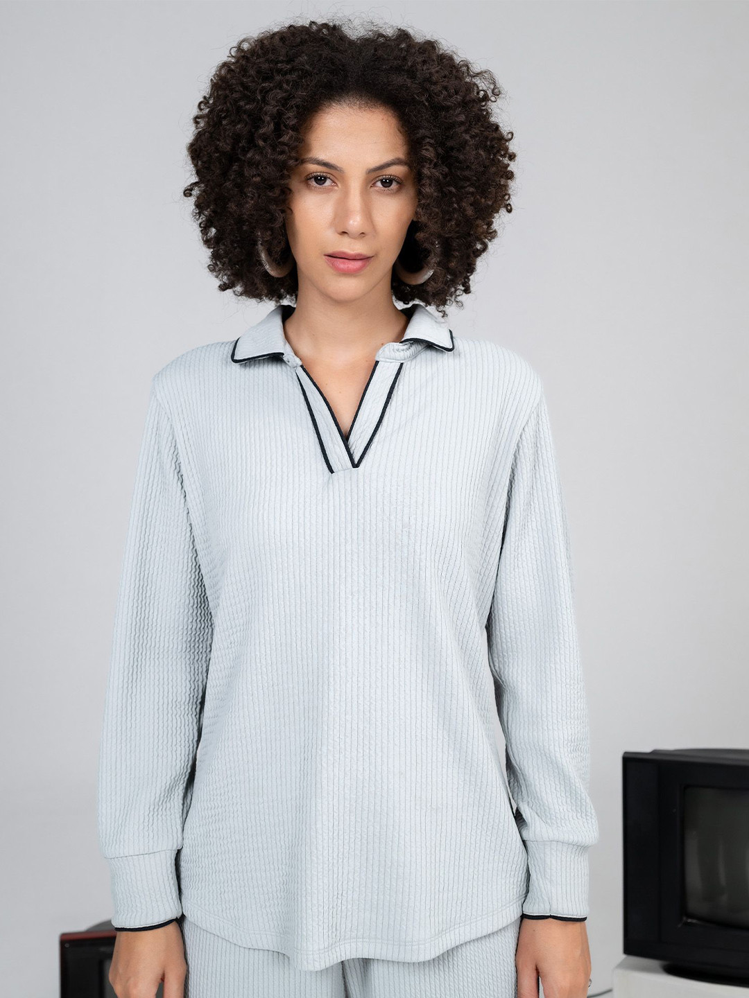 

EDRIO Women Shirt Collar Pullover Sweatshirt, Grey