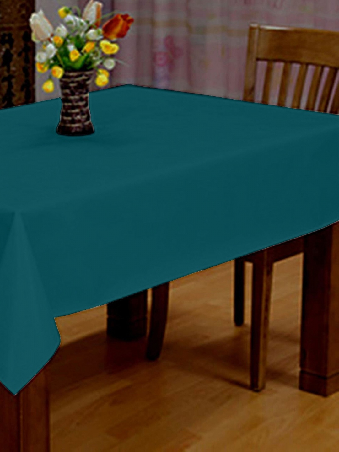 

Lushomes Green Pure Cotton Table Cover