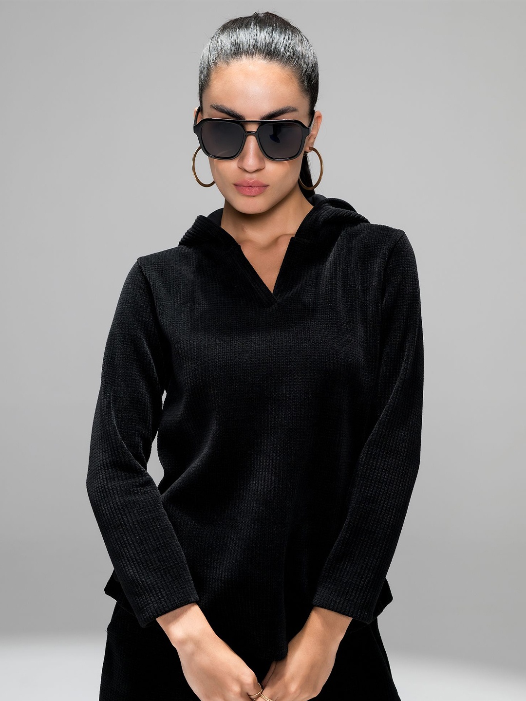 

EDRIO Women Hooded Long Sleeves Sweatshirt, Black
