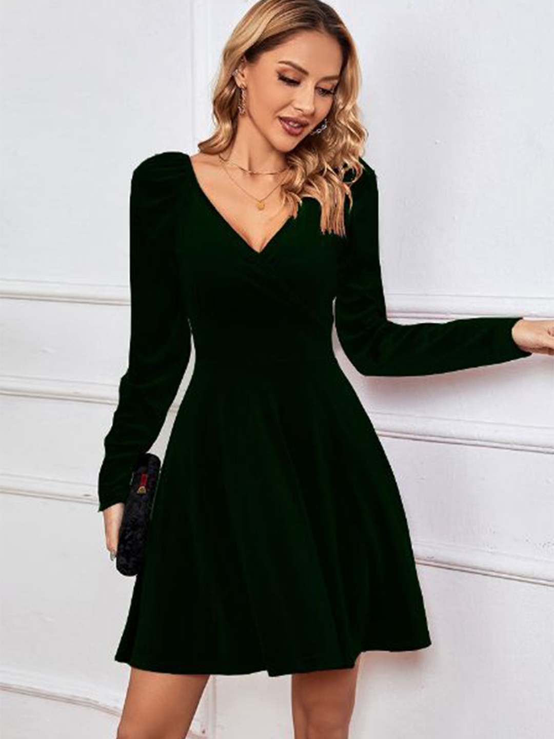 

StyleCast Women V-Neck Long Sleeves Fit & Flare Dress, Black