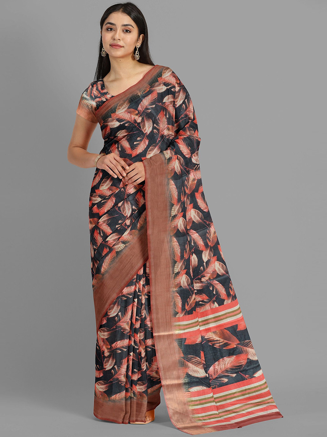 

The Chennai Silks Floral Zari Banarasi Saree, Black