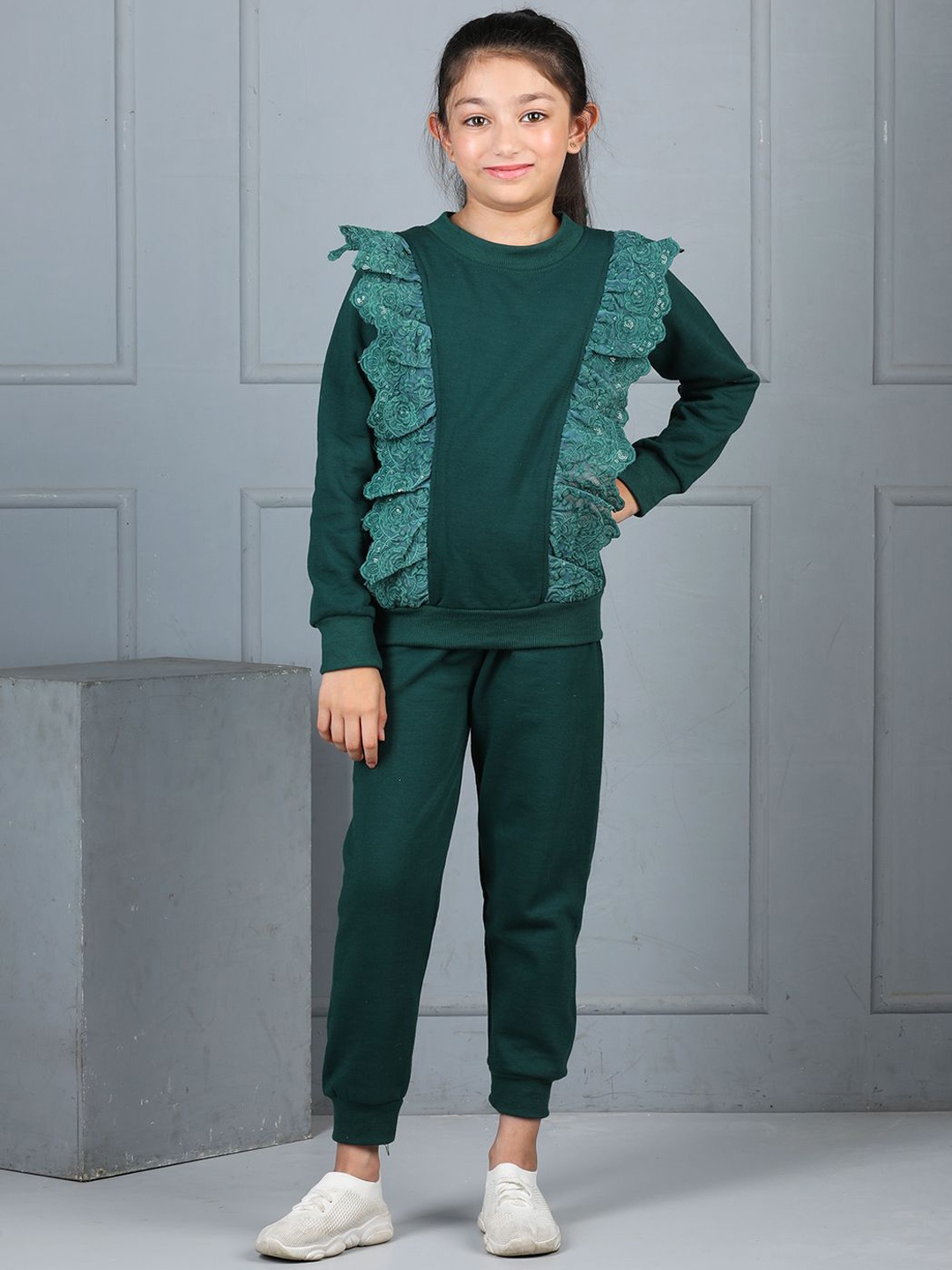

Cutiekins Girls Solid Embellished Cozy Tracksuit, Sea green