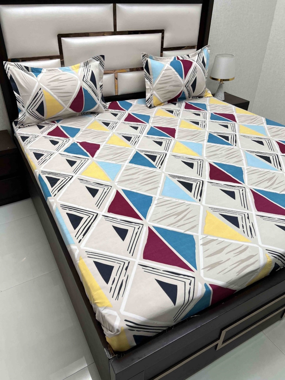 

Pure Decor King Size Double Bed Bedsheet With 2 Pillow Covers 2.74m X 2.74m, Grey