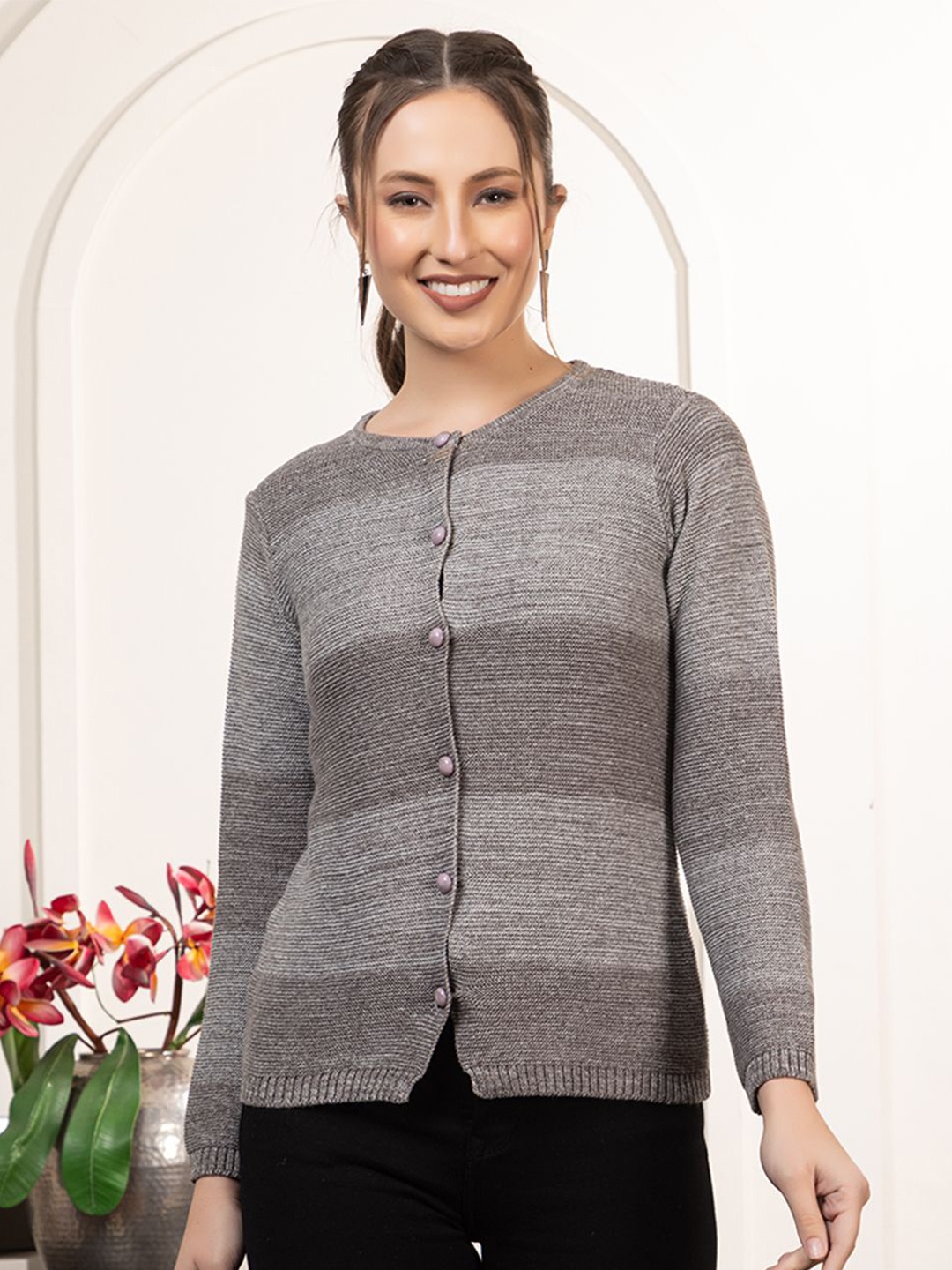 

Anouk Women Striped Cardigan, Grey