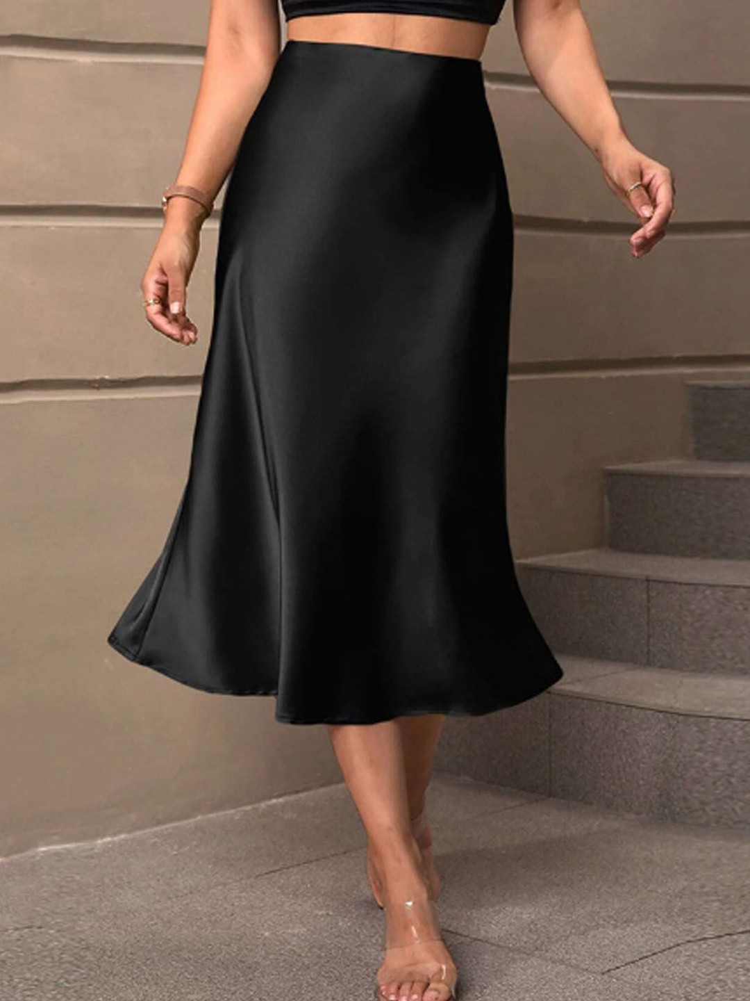 

StyleCast Knee Length Solid Skirt, Black