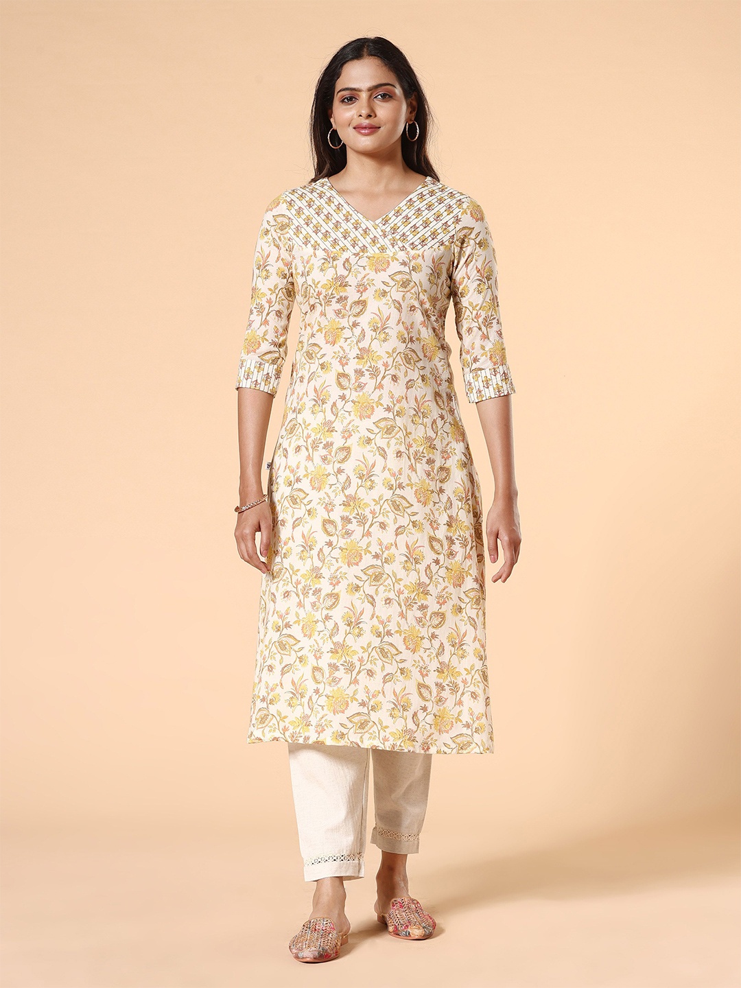 

Vismay Floral Printed V-Neck Three-Quarter Sleeves Regular Pure Cotton A-Line Kurta, Yellow