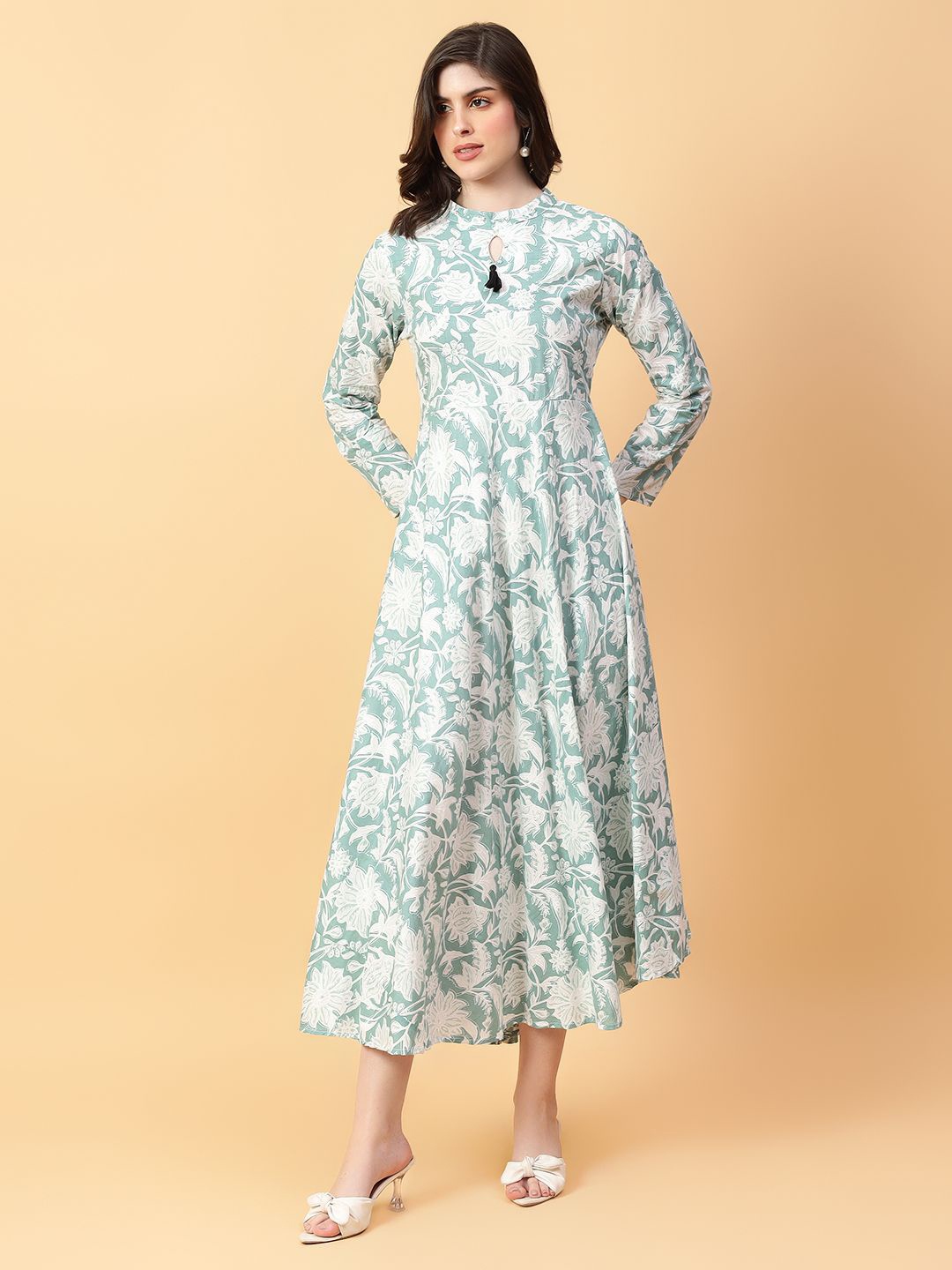 

aayusika Women Floral Embroidered Maxi Dress, Green