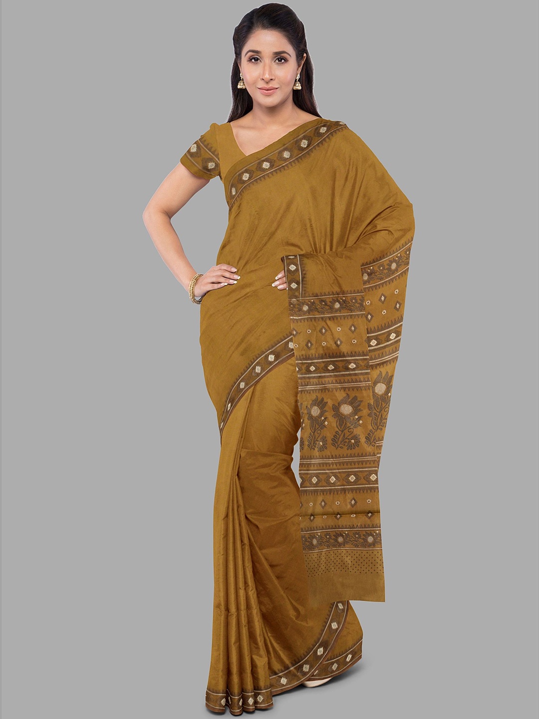

The Chennai Silks Floral Printed Pure Cotton Gadwal Saree, Mustard
