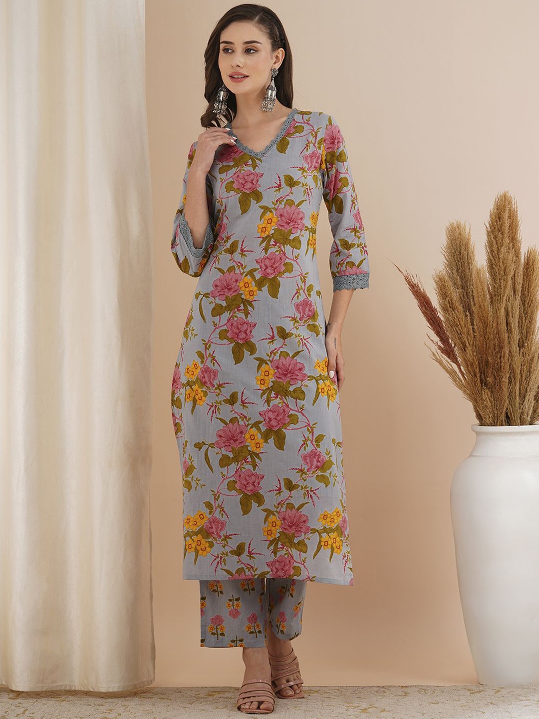 

FASHOR V-Neck Floral Printed Pure Cotton Kurta with Trousers, Blue