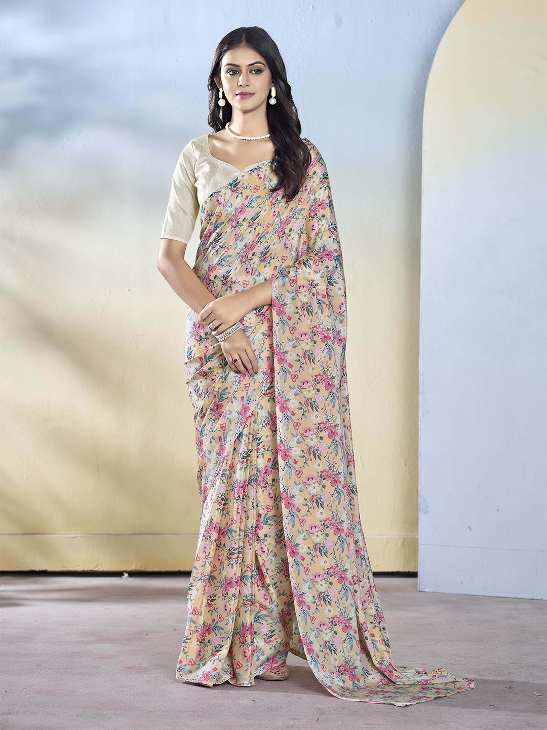 

House of Pataudi Printed Saree With Blouse Piece, Cream
