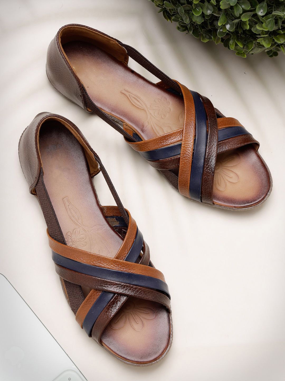 

sneakers villa Women Slip-On Open Toe Flats Flats, Brown
