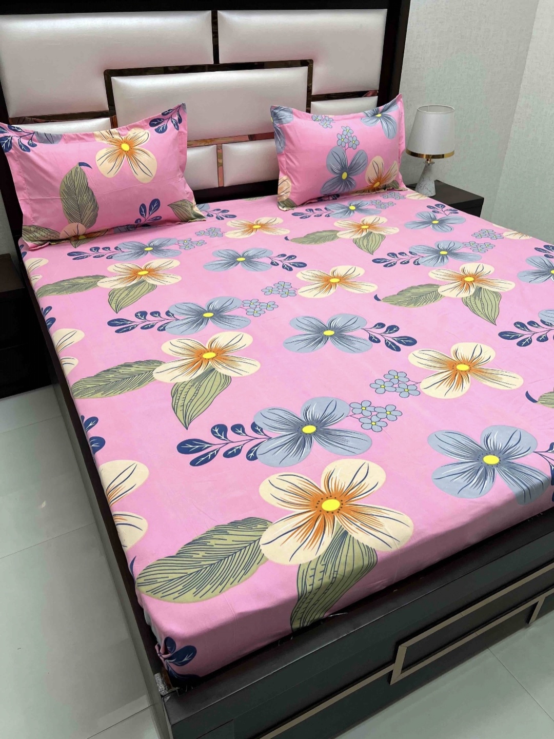 

Pure Decor King Size Double Bed Bedsheet With 2 Pillow Covers 2.74m X 2.74m, Pink