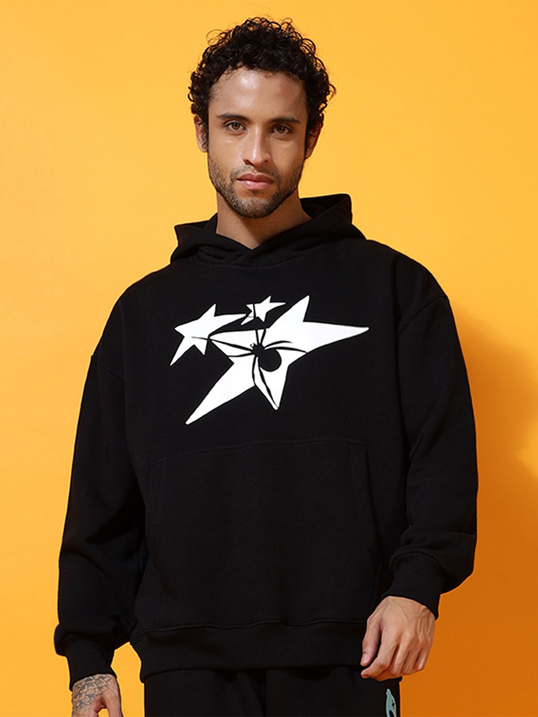 

GRIFFEL Men Graphic Printed Long Sleeves Sweatshirt, Black