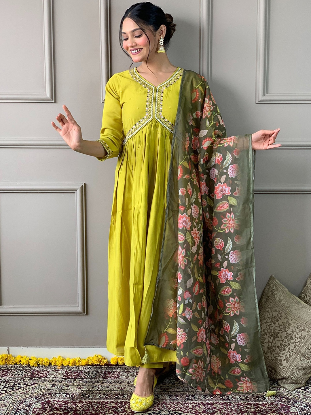 

BLACK SCISSOR Embroidered Regular Chanderi Silk Straight Kurta with Trousers & Dupatta, Lime green
