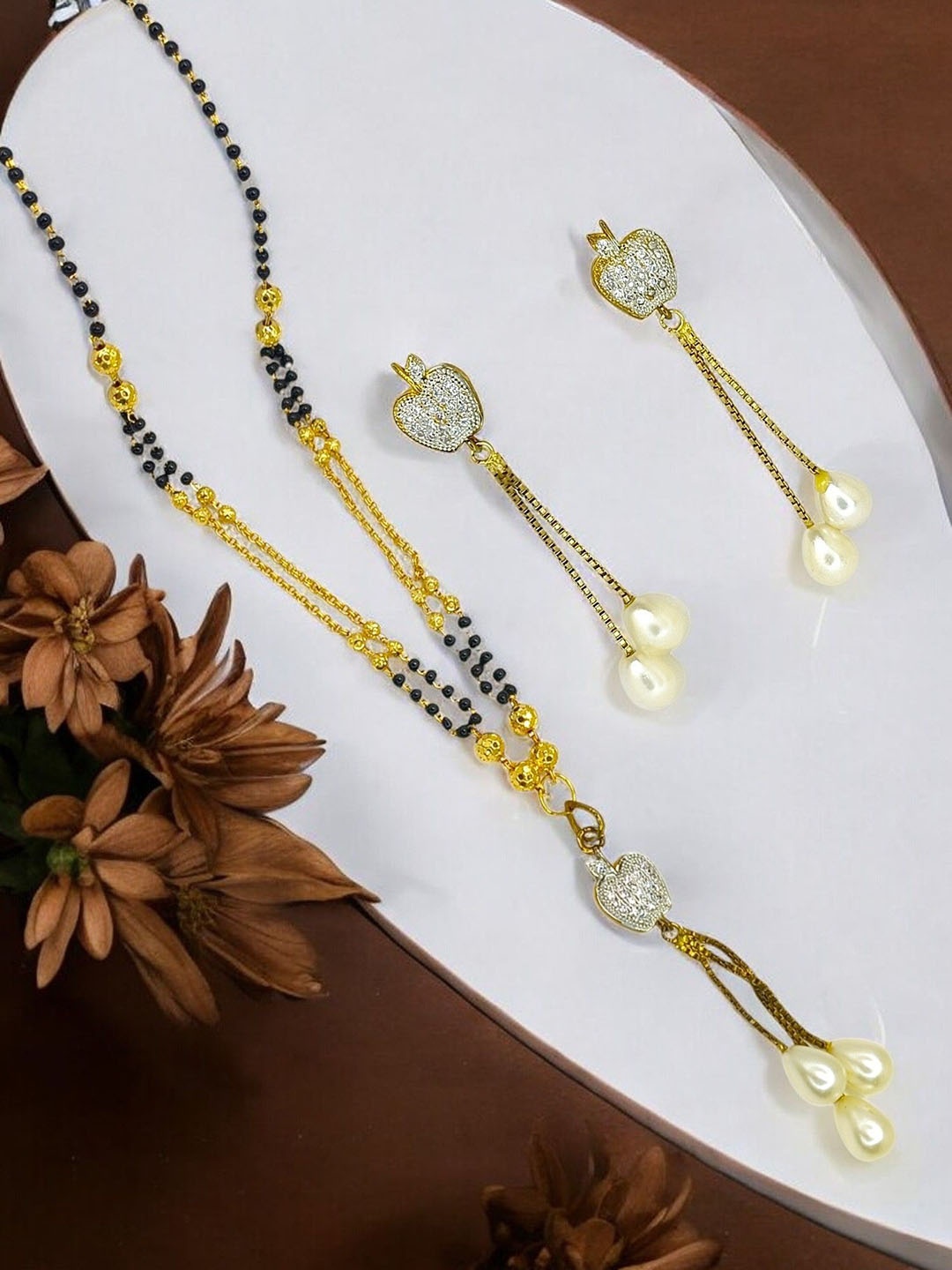 

9blings Gold-Plated Stones Studded & Beaded Mangalsutra With Earrings