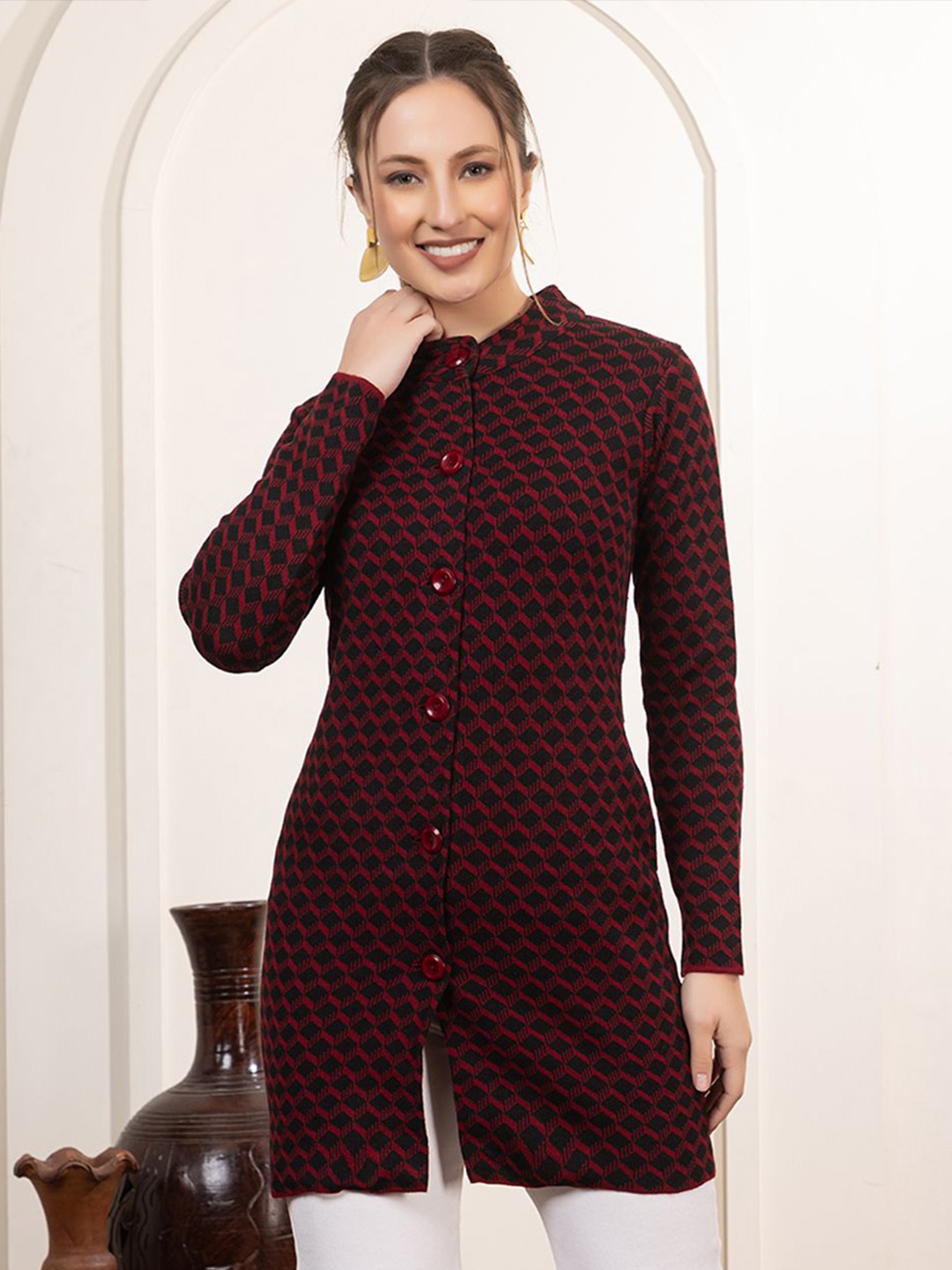 

Anouk Women Longline Cardigan, Maroon