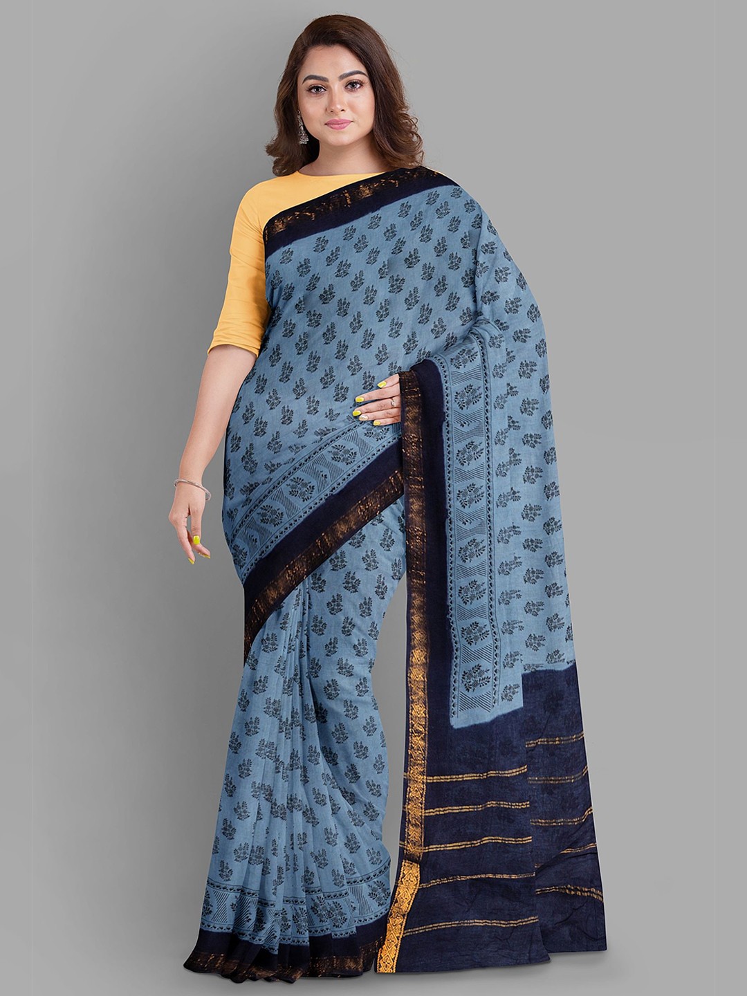 

The Chennai Silks Floral Printed Pure Cotton Sungudi Saree, Grey