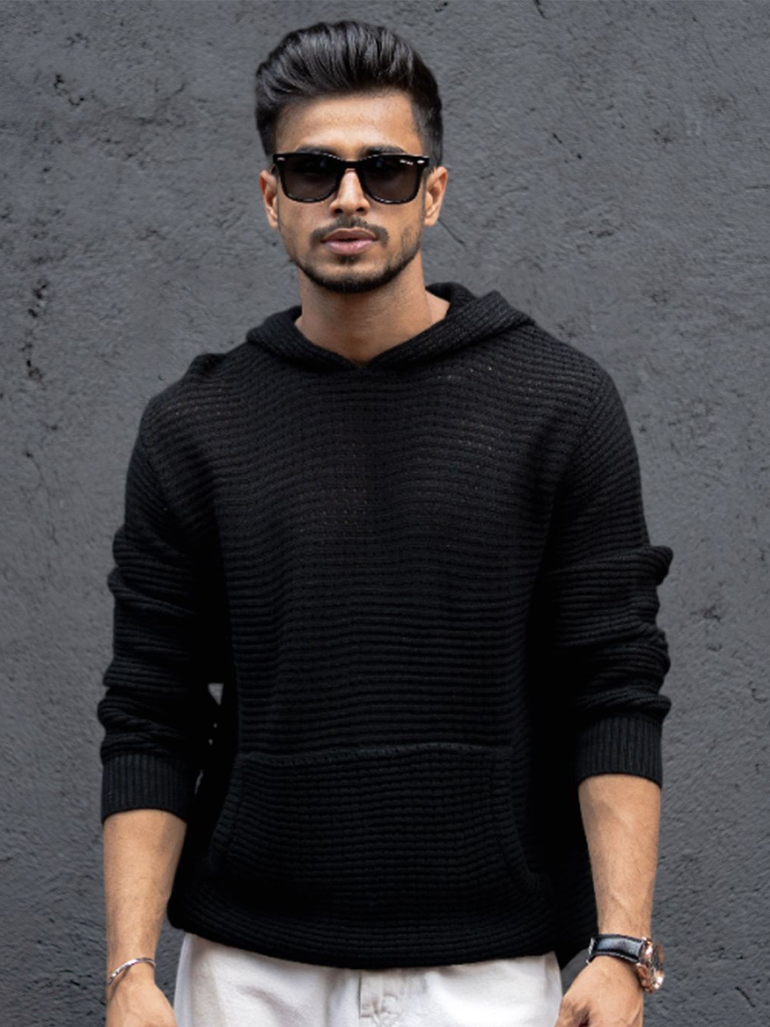 

Powerlook Men Hooded T-shirt, Black
