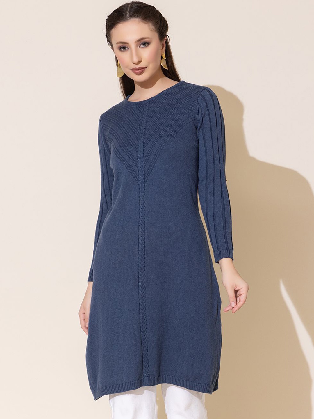 

Anouk Grey Striped Woven Design Round Neck Jacquard Straight Kurta