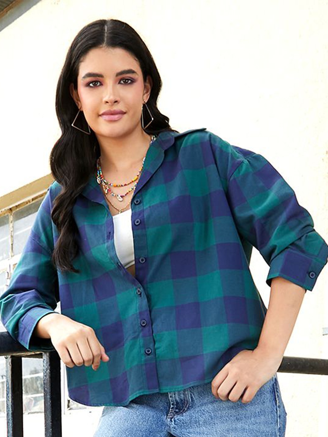 

Campus Sutra Women Comfort Spread Collar Checked Oversized Casual Shirt, Green