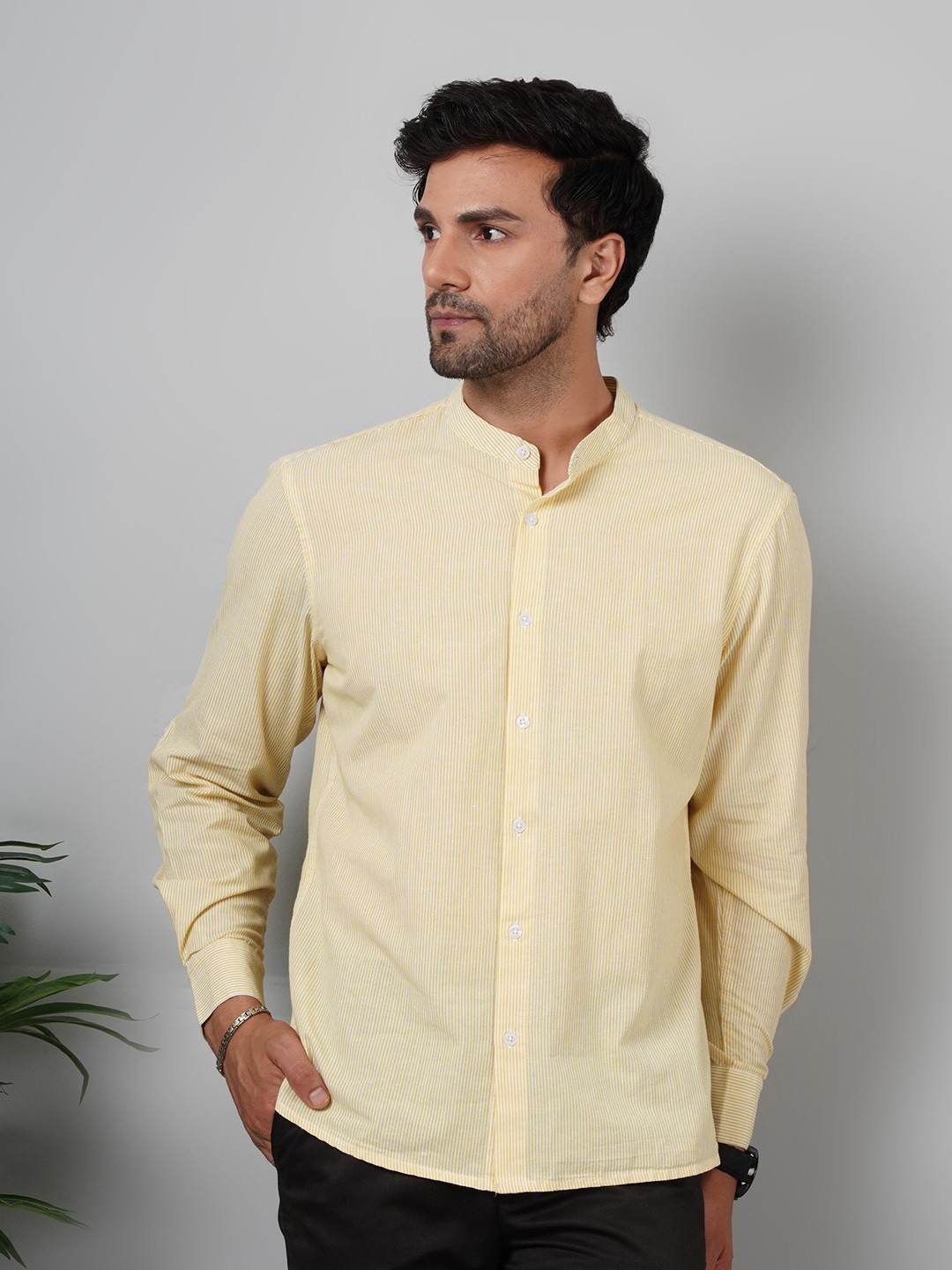 

NUEVOSDAMAS Men Smart Band Collar Textured Cotton Casual Shirt, Yellow