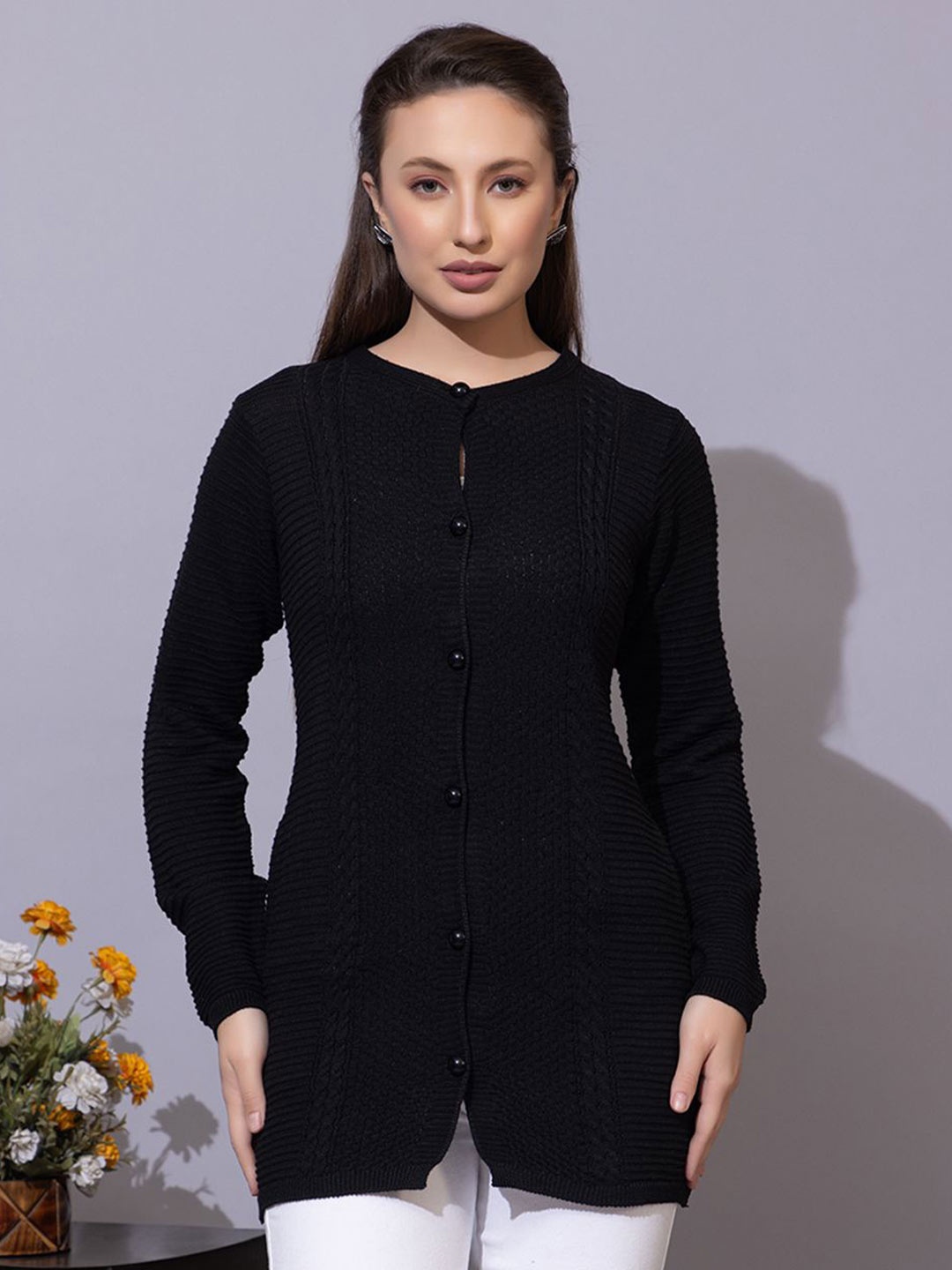 

Anouk Womens Knitted solid Cardigan, Black