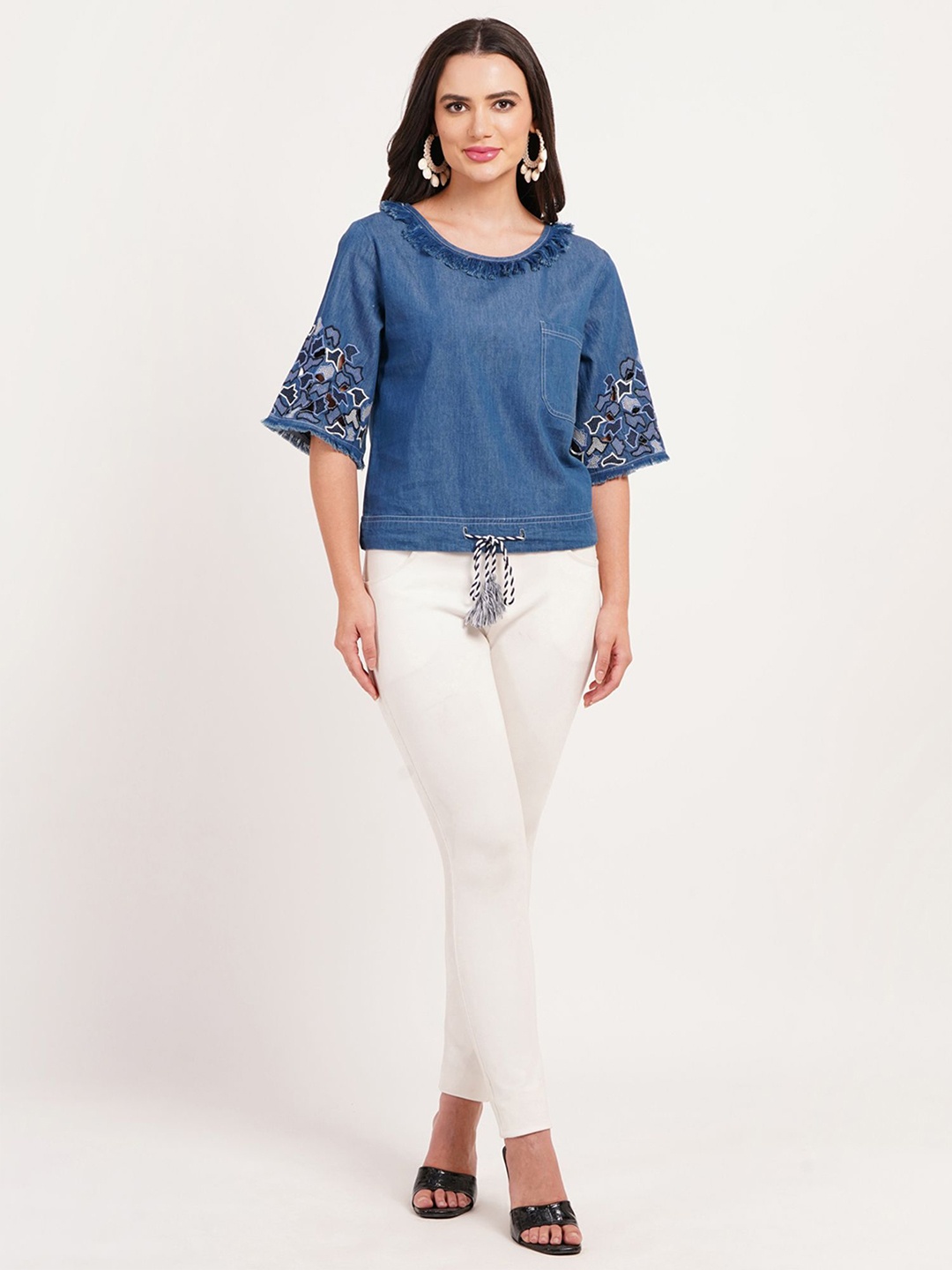 

SUMAVI-FASHION Women Embroidered Crop Round Neck Top, Blue