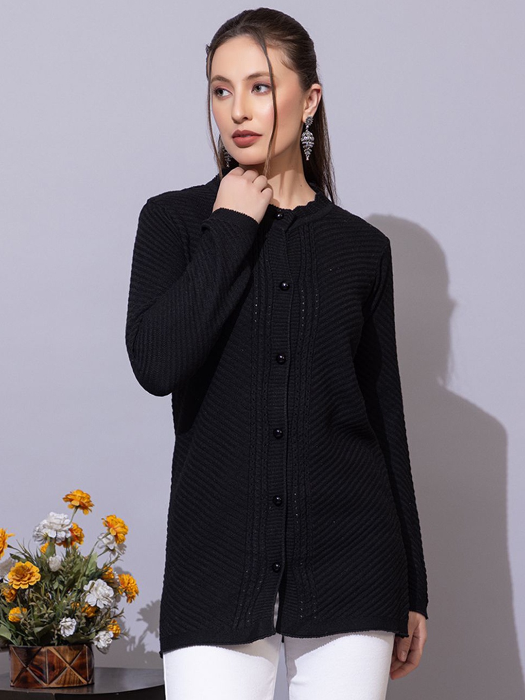 

Anouk Women Striped Cardigan, Black
