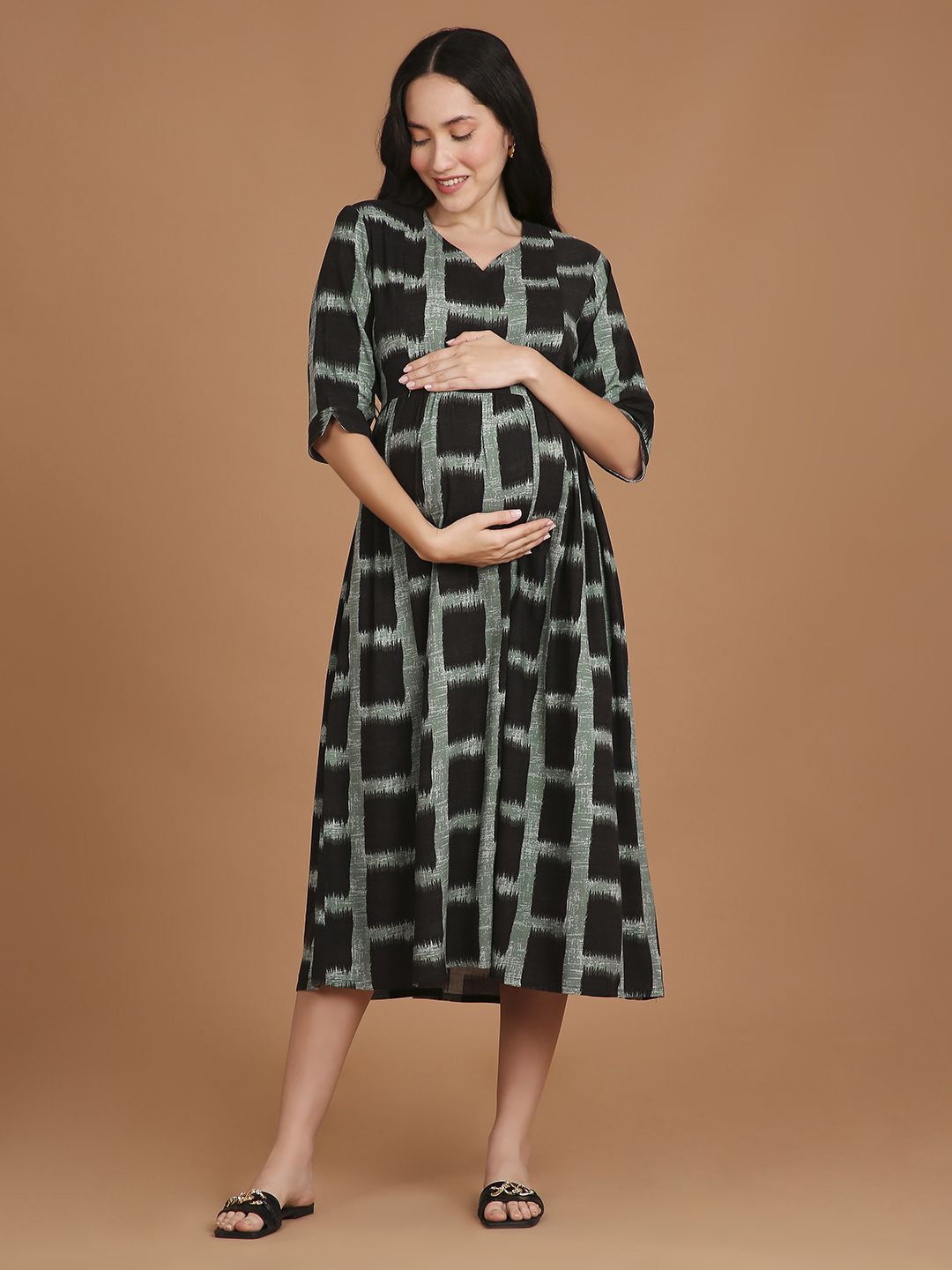 

NIGHTSPREE Checked V-Neck Maternity Fit & Flare Dress, Black