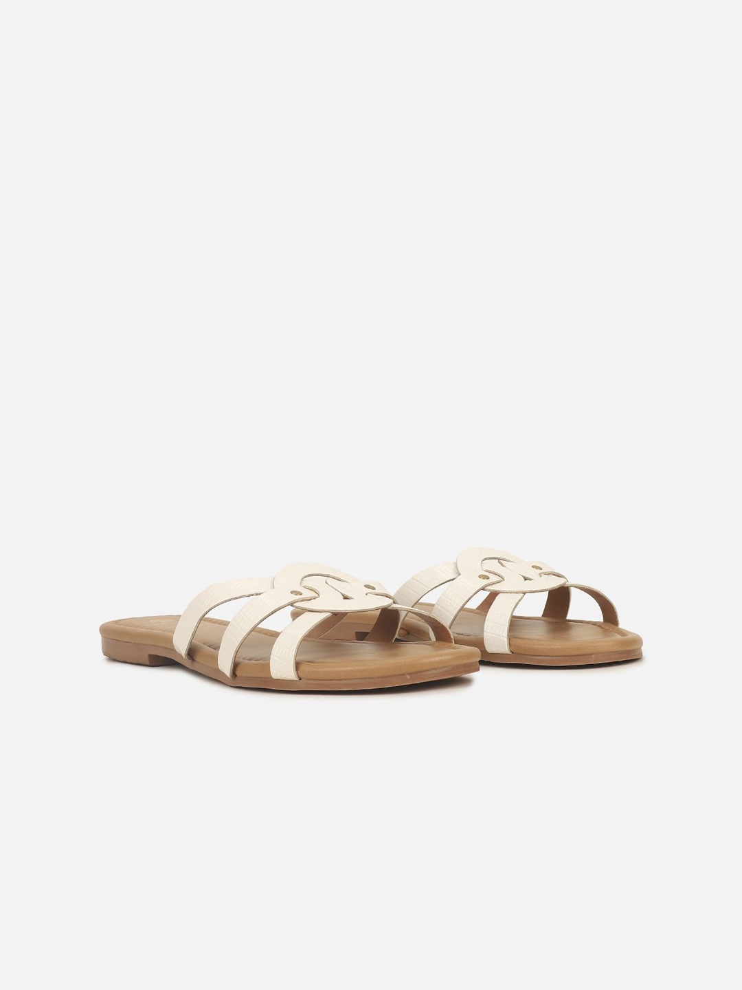 

Carlton London Women Open Toe Flats, White