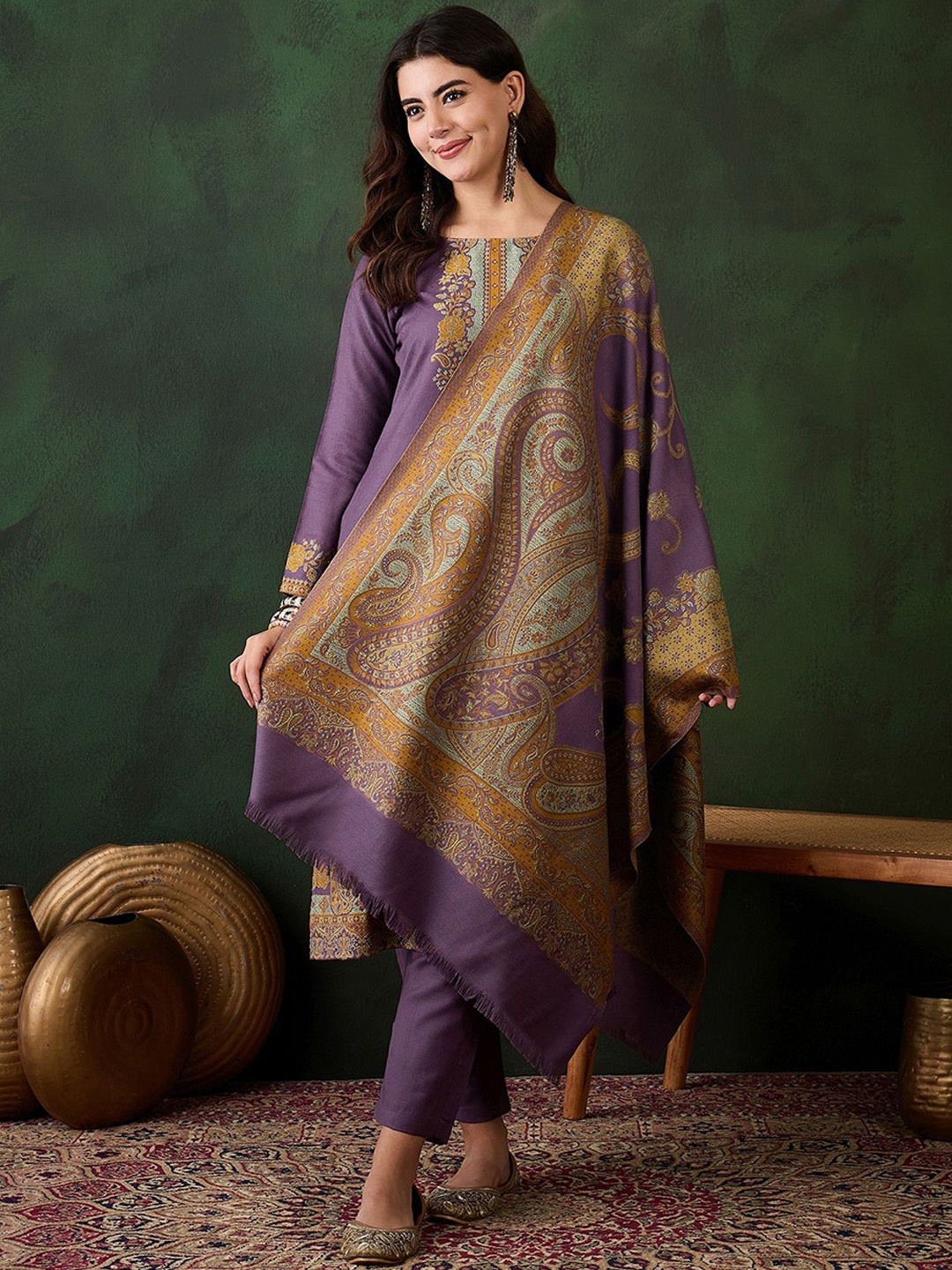 

Sangria Floral Woven Design Winter Pashmina Kurta & Trouser With Dupatta, Lavender