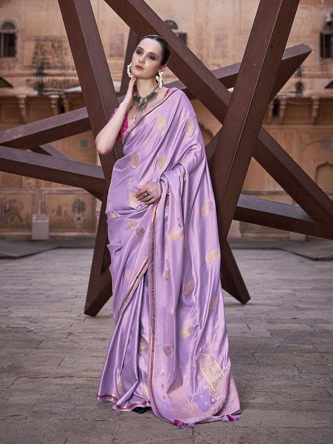 

MAHALASA Ethnic Motifs Woven Design Zari Satin Saree, Purple